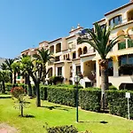 Bungavilla House In La Isla Apartman